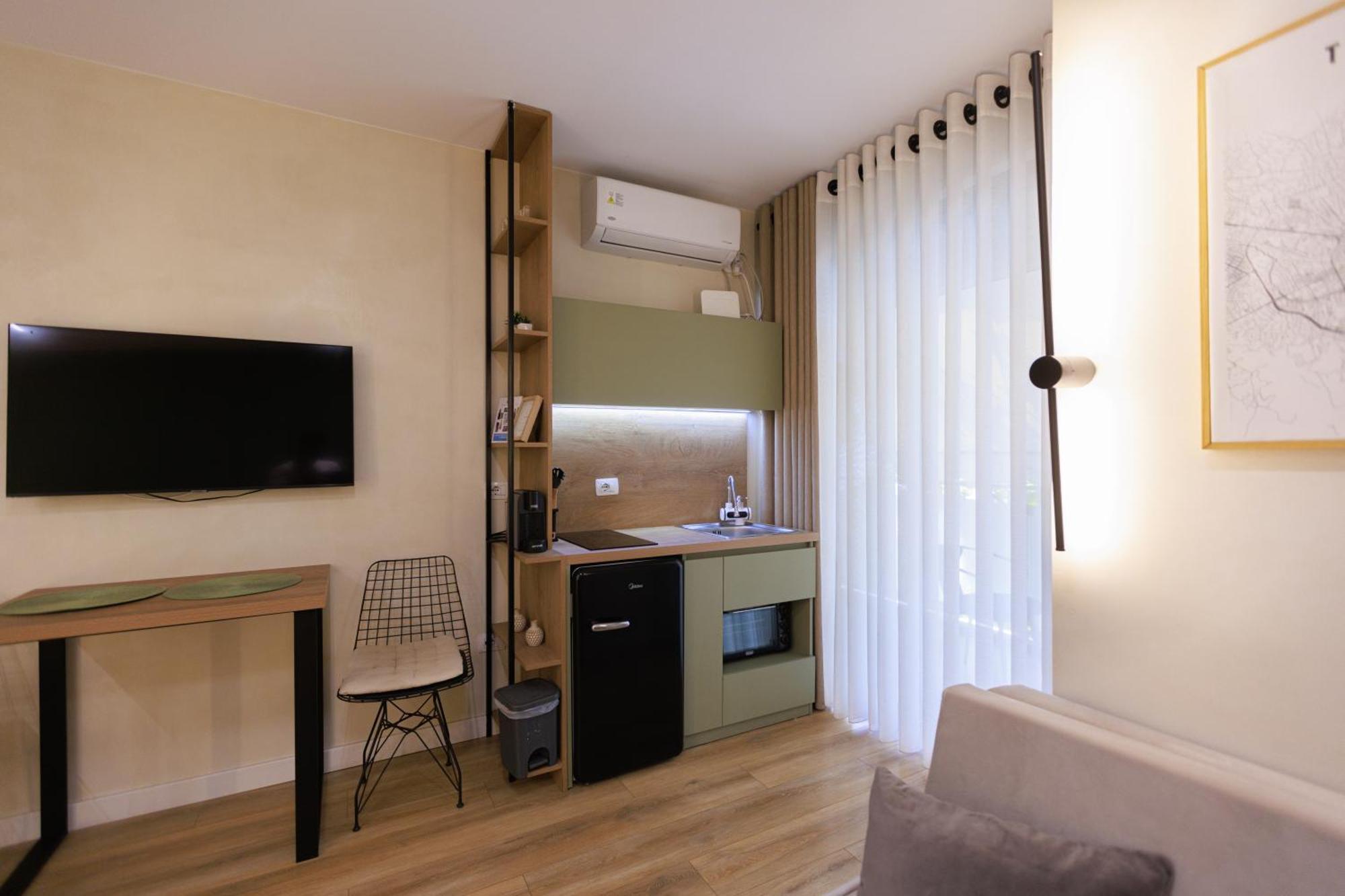 Syncron Apartments In The Center Of טיראנה מראה חיצוני תמונה