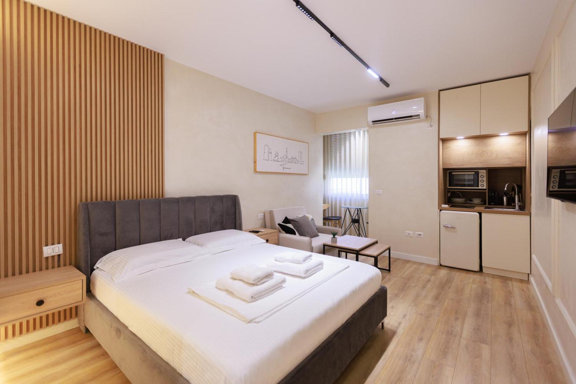 Syncron Apartments In The Center Of טיראנה מראה חיצוני תמונה