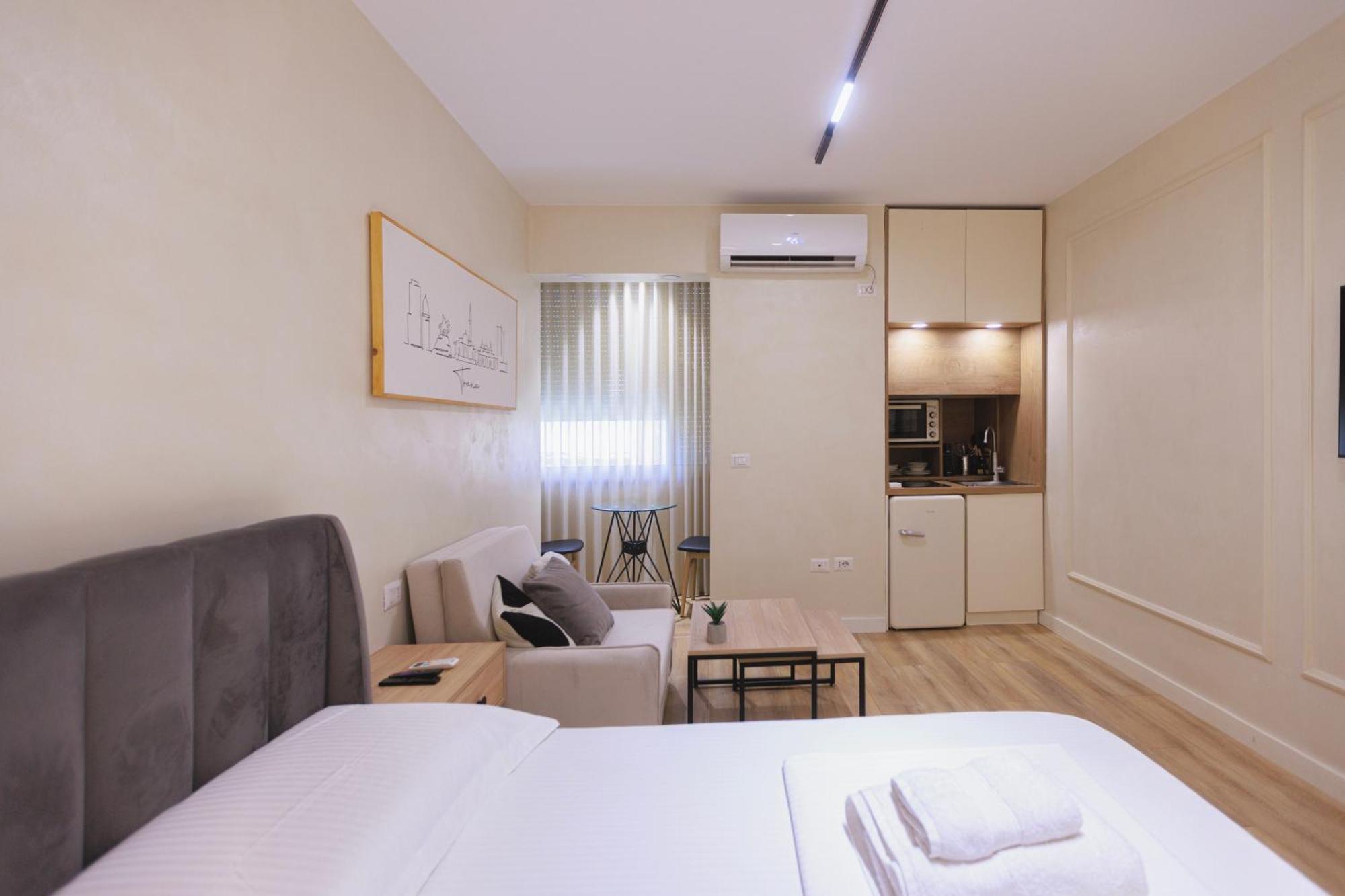 Syncron Apartments In The Center Of טיראנה מראה חיצוני תמונה